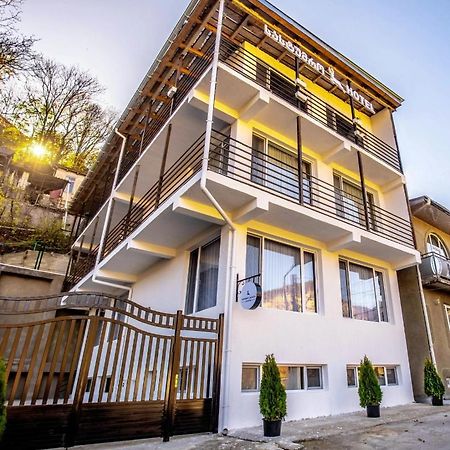 Hotel Caucasus Borjomi Exterior photo
